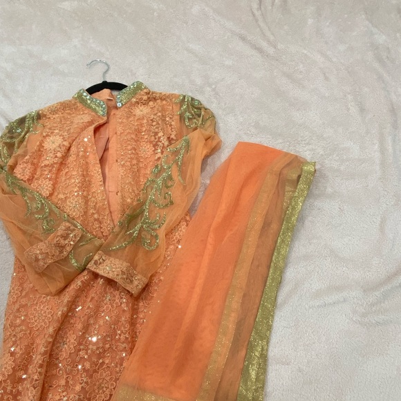 Peach shalwar full set - Picture 3 of 4